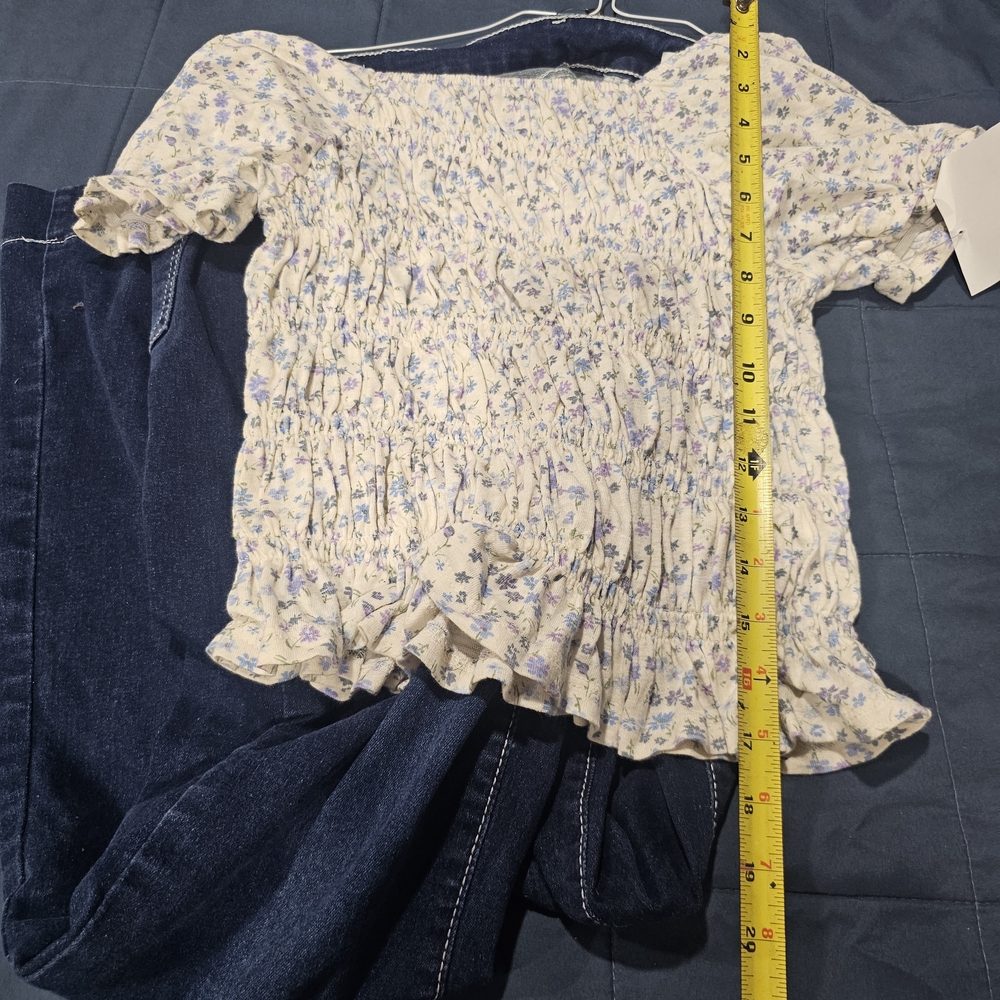 SHEIN Cream and Lavender Floral Kids Blouse